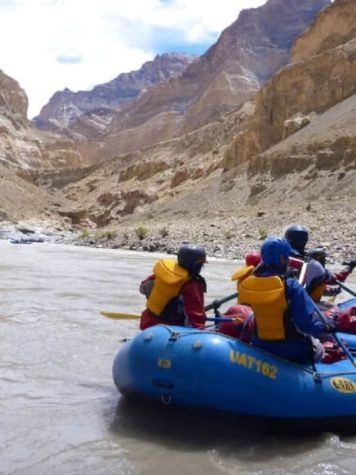Rafting en el río Ladakh